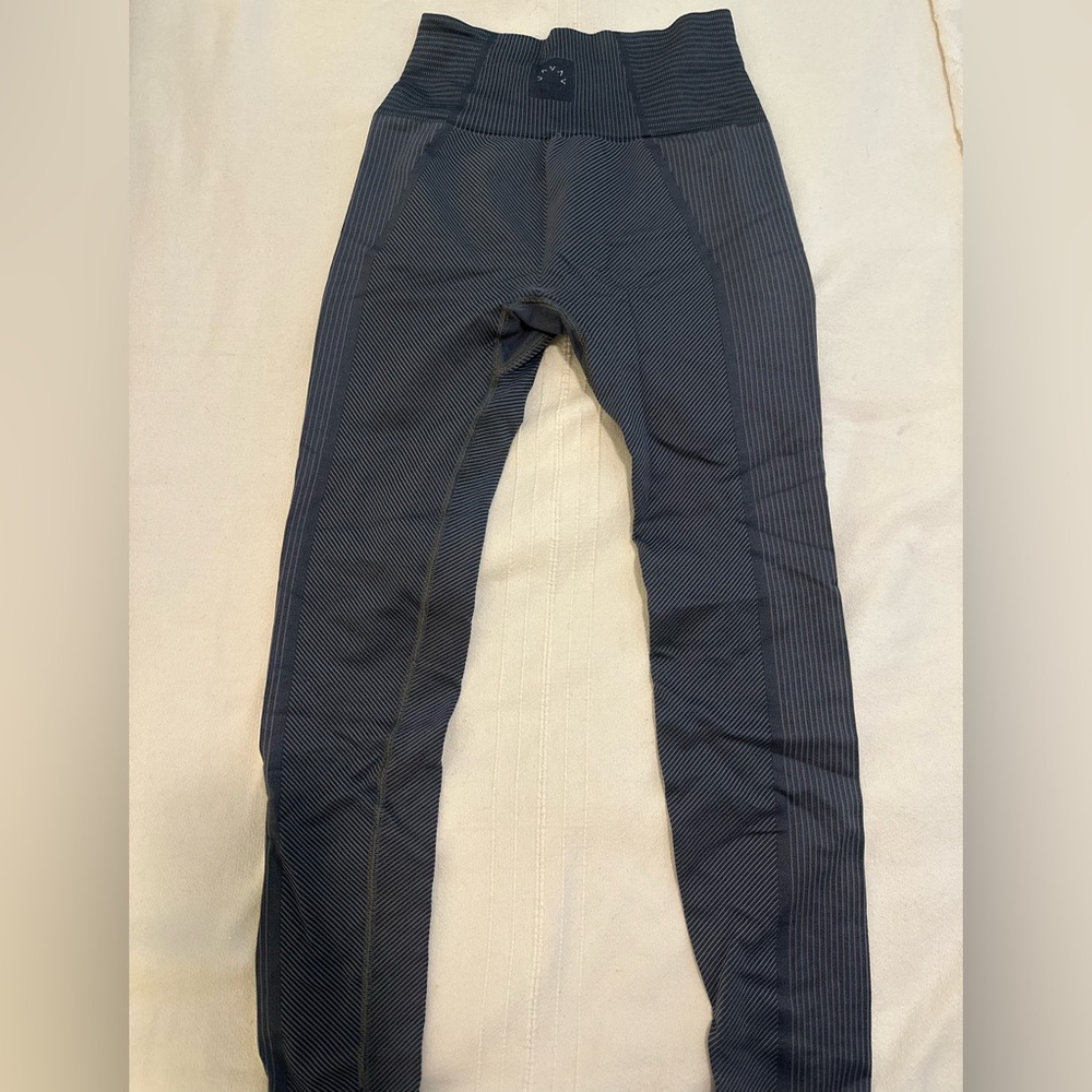 Varley Blue Ribbed Knit leggings